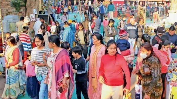 खरीदी पर बड़ा डिस्काउंट