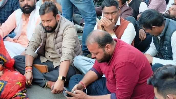 करणी सेना के धरने की समय सीमा समाप्त हुई
