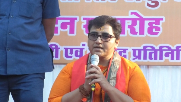 करणी सेना के प्रदर्शन पर सासंद ठाकुर का बयान