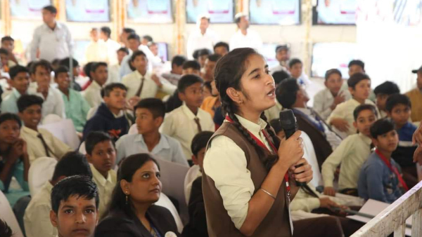 एक्स्ट्रा क्लास के लिए मुख्यमंत्री अध्ययन केंद्र खोले