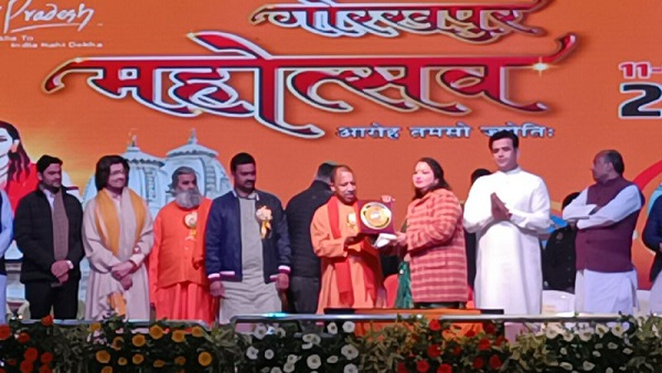 हनुमान चालीसा सीडी का विमोचन