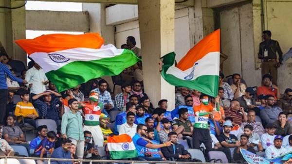  40,000 दर्शकों के बैठने की क्षमता