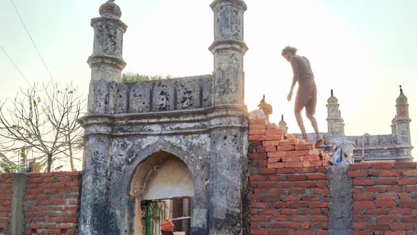 वीरान मस्जिद को आबाद करने की कवायद तेज़