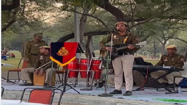 यूजर्स हुए गदगद यूजर्स हुए गदगद