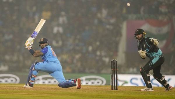 सूर्यकुमार यादव ने रचा इतिहास 