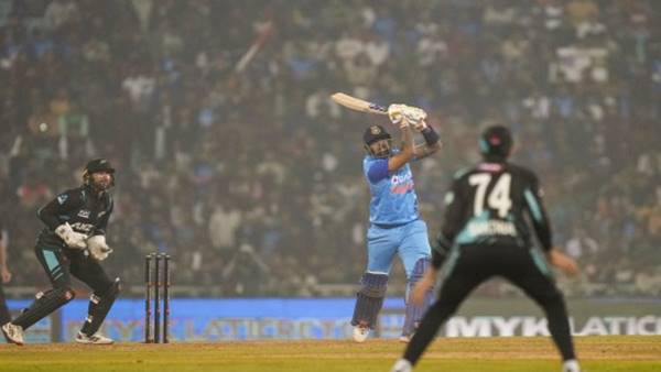 सूर्यकुमार के बाद आता है इस खिलाड़ी का नाम