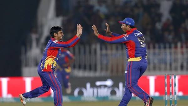  पेशावर, लाहौर और कराची की ऐसी है टीम