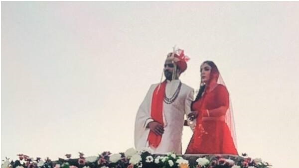 लाल सुर्ख लहंगे -चुनरी में बहुत खूबसूरत दिखीं शेनल 