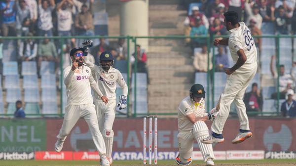 ऑस्ट्रेलियाई टीम एक सेशन में सिमट गई थी ऑस्ट्रेलियाई टीम एक सेशन में सिमट गई थी