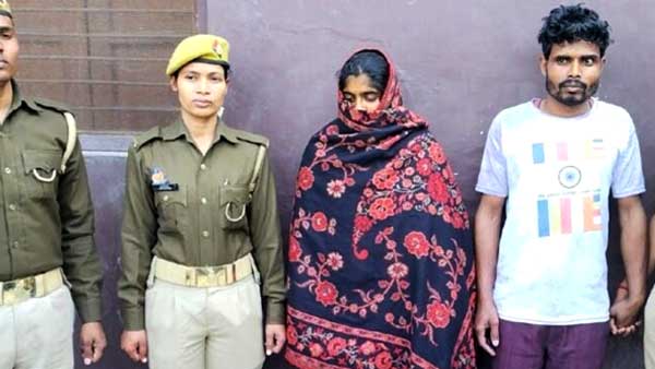 नदी के किनारे गड्ढे में मिला था शव
