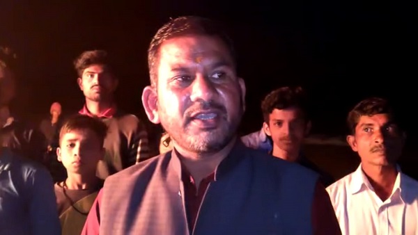 जमीन के नीचे से ज्वलशील गैस के भंडार