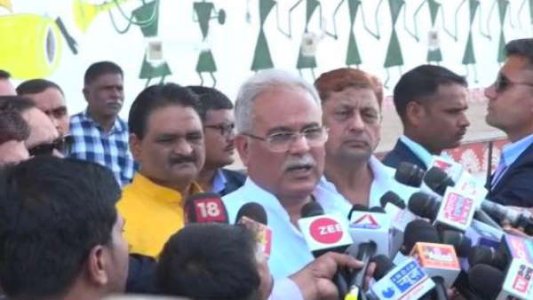 भूपेश बघेल को NIA की जांच पर नहीं है विश्वास 