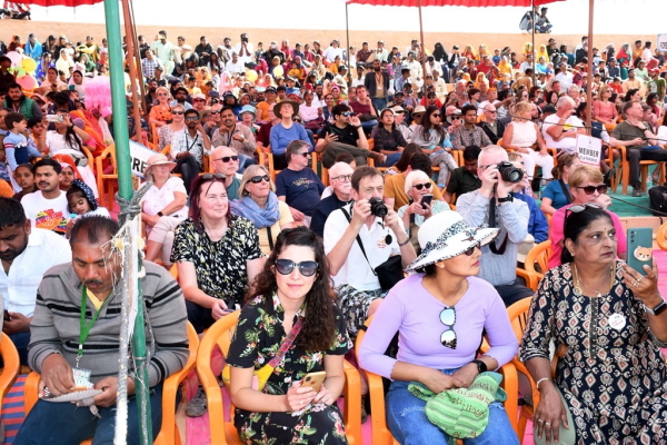 मरू महोत्सव जैसलमेर का दूसरा दिन मरू महोत्सव जैसलमेर का दूसरा दिन