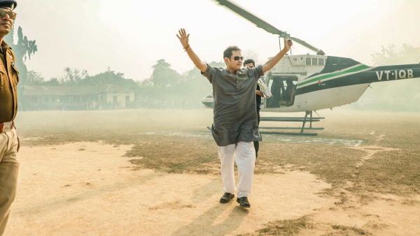 आदिवासियों के सबसे मजबूत नेता बनकर उभरे हैं आदिवासियों के सबसे मजबूत नेता बनकर उभरे हैं