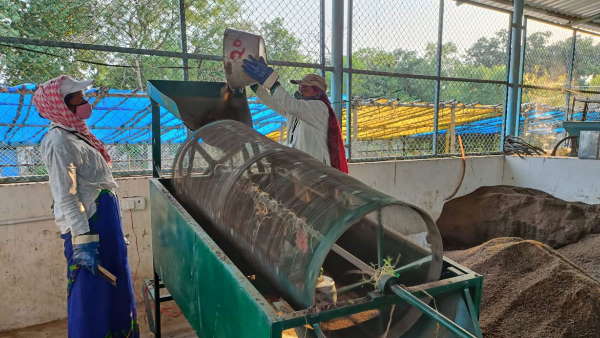 27 लाख क्विंटल वर्मी कम्पोस्ट खाद का उत्पादन 