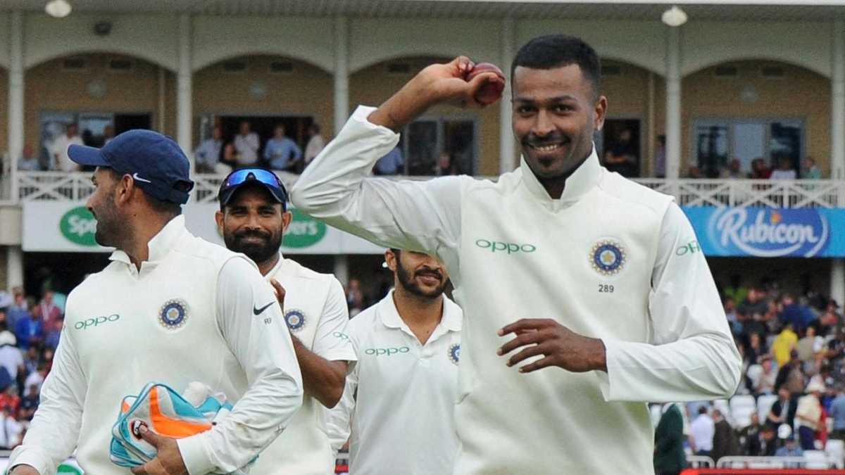 कमी केवल टेस्ट क्रिकेट में वापसी की है