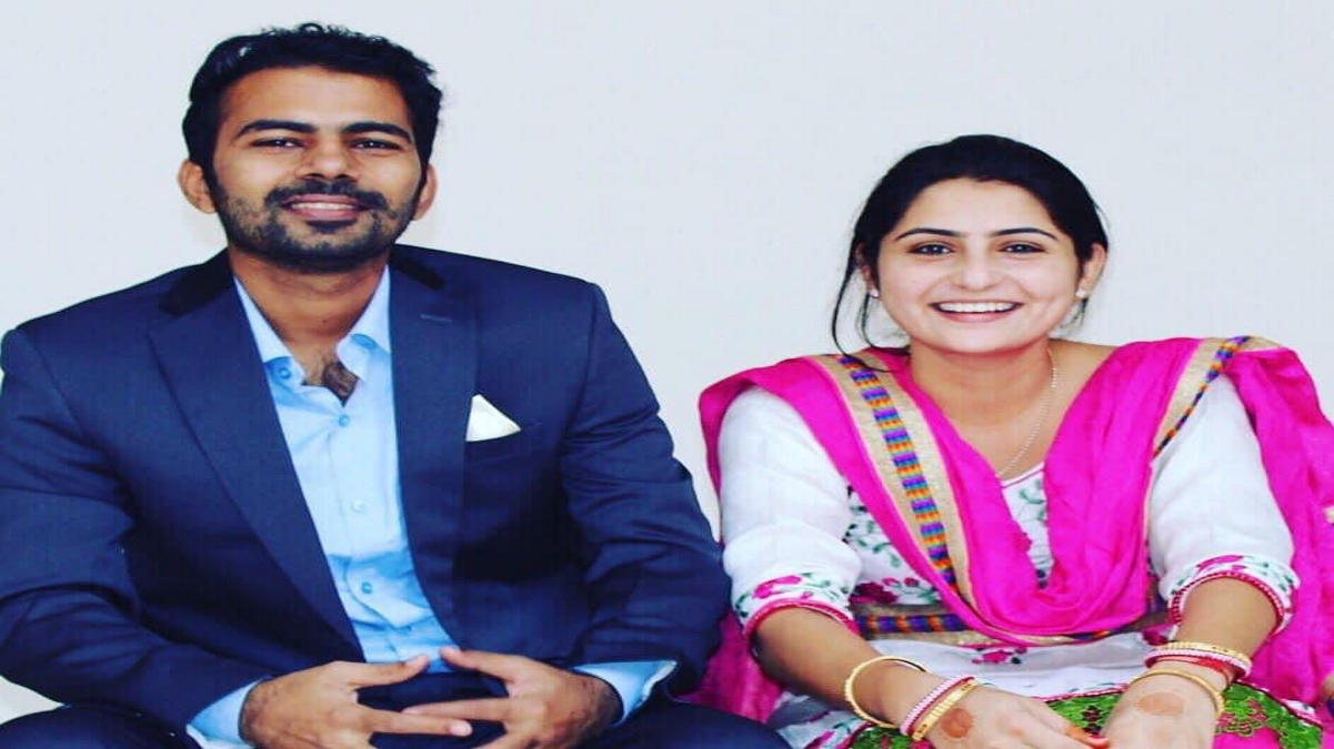 आईएएस सोनल गोयल व अवनीश शरण ने भी बधाई दी आईएएस सोनल गोयल व अवनीश शरण ने भी बधाई दी