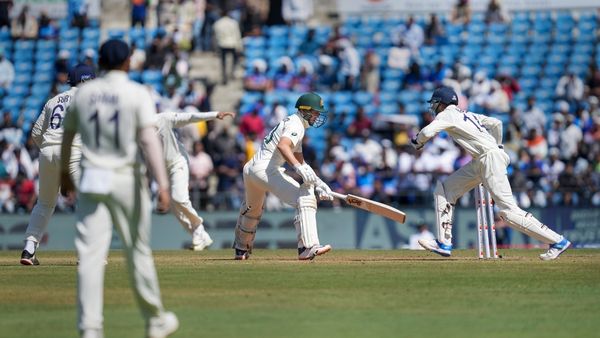 बल्ले से स्कोर कर मैच बचा सकते हैं बल्ले से स्कोर कर मैच बचा सकते हैं