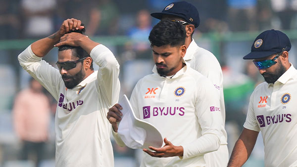 इस मुकाबले में 10 विकेट हासिल किए