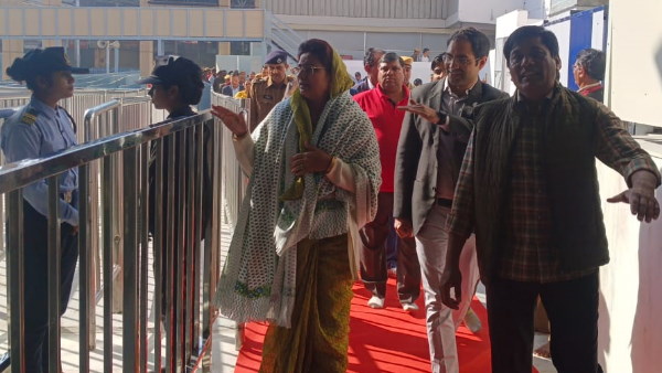 खाटूश्यामजी मंदिर का लुक बदल गया खाटूश्यामजी मंदिर का लुक बदल गया