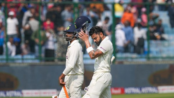 सबसे तेज 25 हजार रन बनाने में टॉप पर