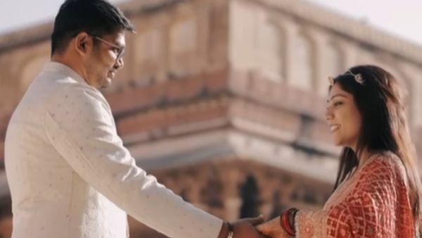'बिना कहे बताओ कि तुम अमीर हो'