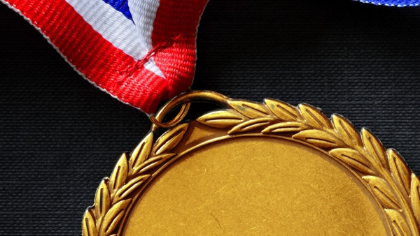 गांव के लोग मुरली को देते थे थाना