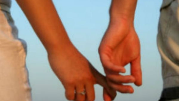 महिला ने बच्चे के साथ 2018 में ससुराल छोड़ दिया और.... महिला ने बच्चे के साथ 2018 में ससुराल छोड़ दिया और....
