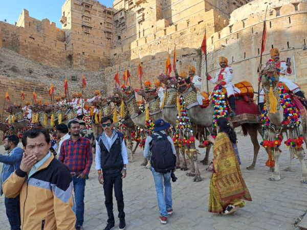 मरू महोत्सव जैसलमेर का चौथा दिन मरू महोत्सव जैसलमेर का चौथा दिन