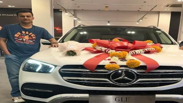  90 लाख रुपए की मर्सिडीज-बेंज खरीदी