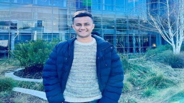 प्रफुल्ल बिल्लोर MBA CHAI WALA