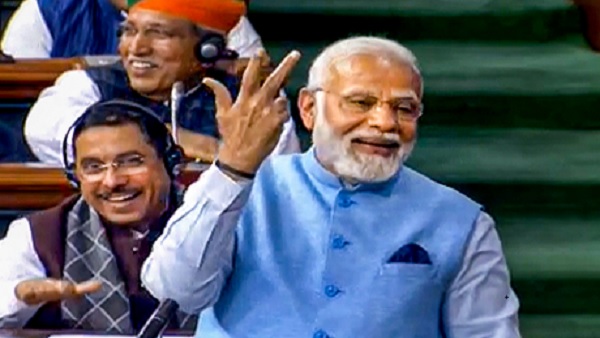 'कुछ लोग अभी बड़े शान से कश्मीर घूमकर आए हैं'