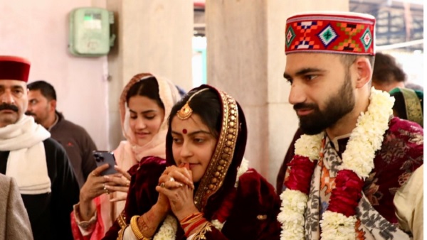 बड़ी बहू भी राजस्थान से 