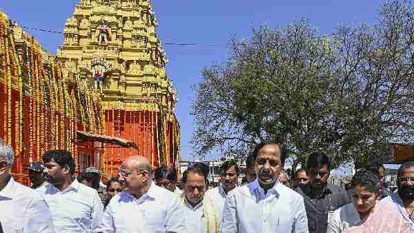 opinion-cm-kcr-became-a-trend-setter-of-spirituality-while-developing-telangana