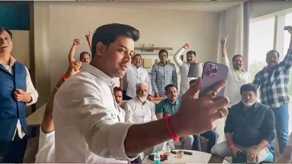 सीएम के बेटे श्रीकांत शिंदे पर लगाया 'सुपारी' देने का आरोप