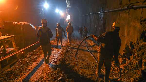 शिंकुन ला सुरंग