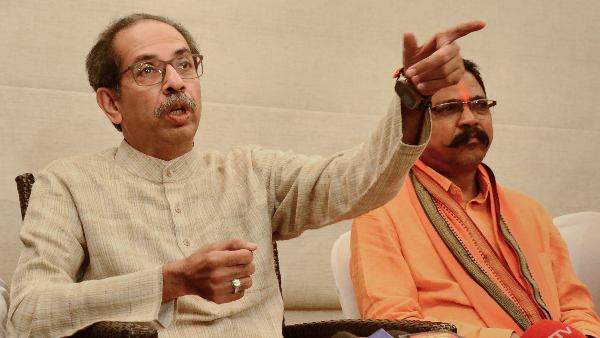 'पार्टी एक जागीर की तरह हो गई'