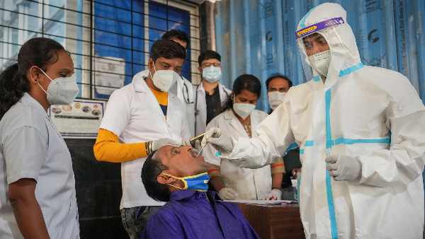 खतरनाक वेरिएंट का जोखिम बरकरार