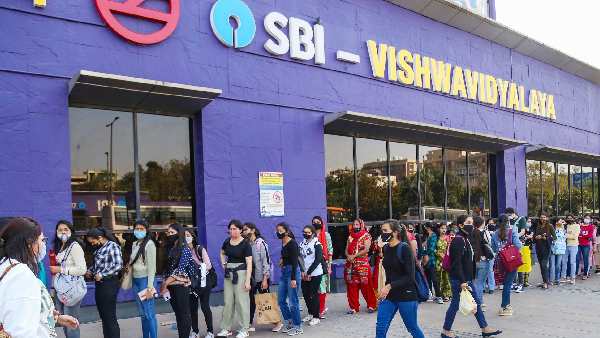 मेट्रो स्टेशनों से जुड़ी बाकी जानकारियां भी मिलेंगी