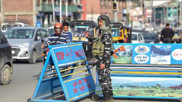 kashmir-valley-union-government-is-considering-the-withdrawal-of-the-army-report