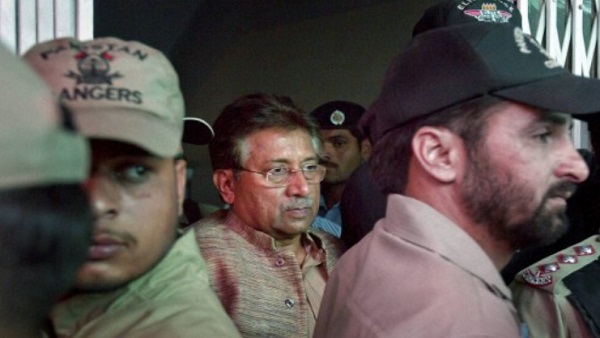 बंदूक की नोक पर हासिल की थी सत्ता बंदूक की नोक पर हासिल की थी सत्ता