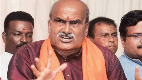 'हमें 10 मुस्लिम लड़कियों को फंसाना चाहिए...'