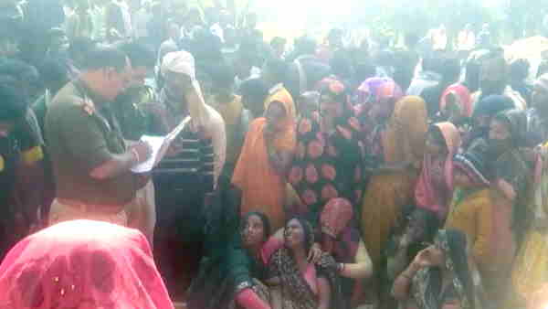 8 माह पहले दोनों की हुई थी धूमधाम से शादी 8 माह पहले दोनों की हुई थी धूमधाम से शादी