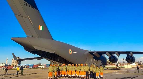 भूकंप पीड़ितों की मदद करने पहुंचे भारतीय देवदूत