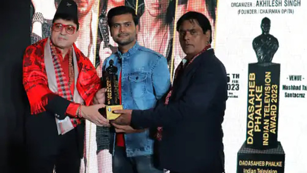 कई अवार्ड से सम्मानित हो चुके हैं राहुल