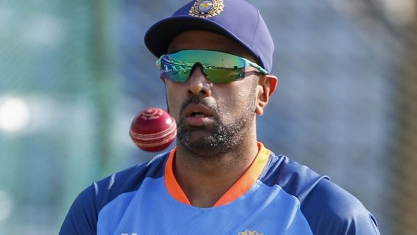 टेस्ट क्रिकेट में रचा नया इतिहास