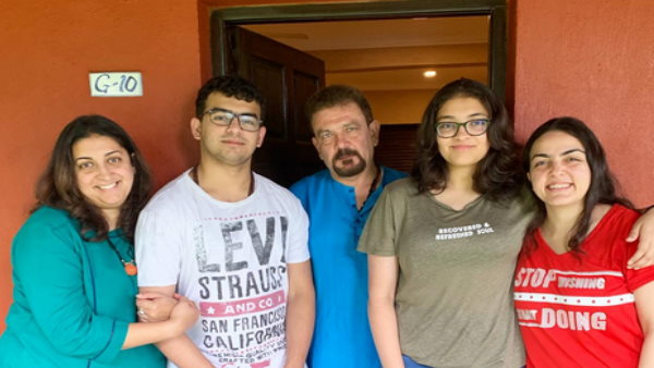 शेलन ईरानी स्‍मृति ईरानी के पति के एक्‍स वाइफ की हैं बेटी 