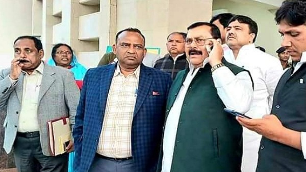कौन हैं विवादित बयान देने वाले सुरेंद्र यादव?