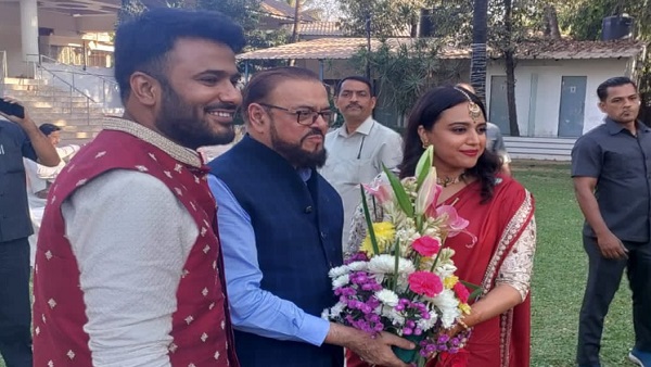 पिछले महीने स्वरा ने दिया था हिंट पिछले महीने स्वरा ने दिया था हिंट