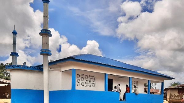 अहमदी मस्जिद पर हमला अहमदी मस्जिद पर हमला